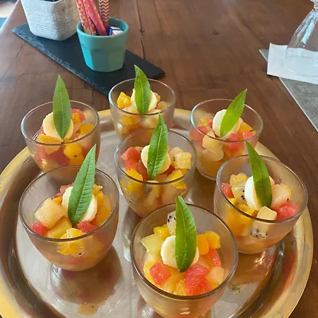 ゲストハウス Le Clos Des Chenes